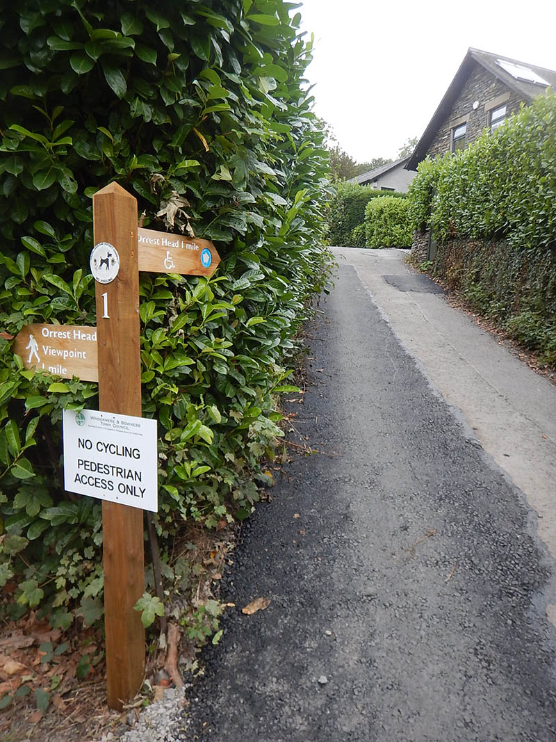 The first tarmac section with a steep incline.