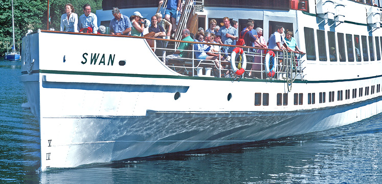 Steamer on Windermere copyright LDNPA